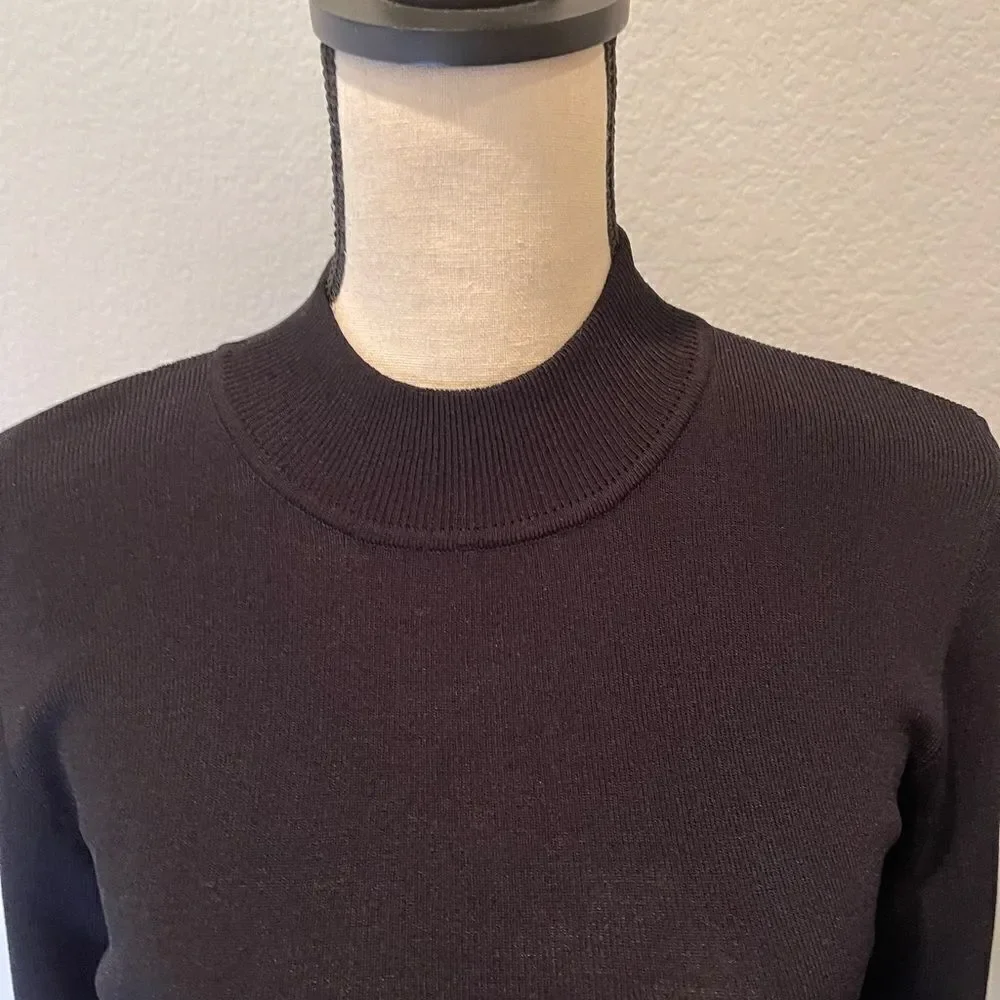 Mock Neck Long Sleeve Knit Sweater. Size: Medium Color: Black